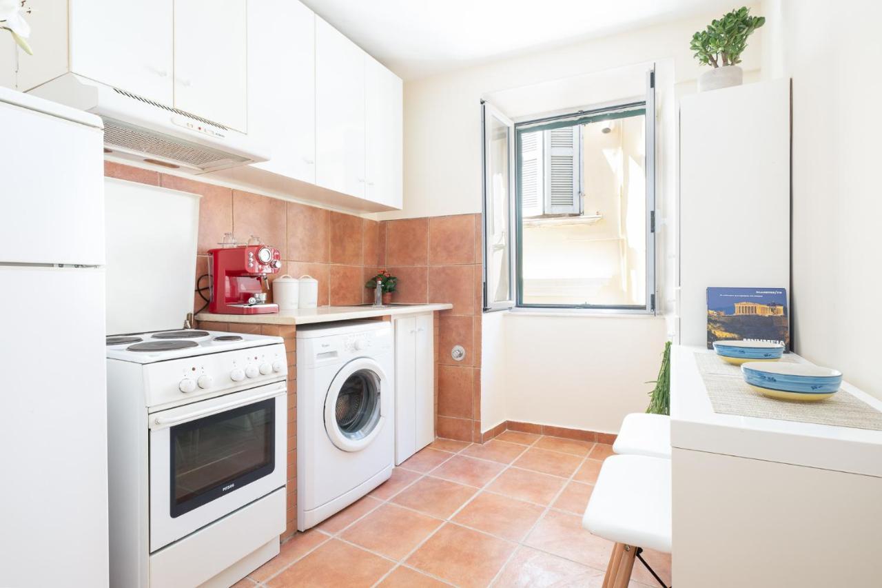 Old Town Gem - Elegant Guilford Apartment Corfu  المظهر الخارجي الصورة